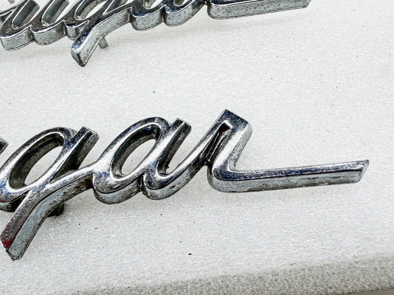 OEM 1971 1972 1973 MERCURY COUGAR SCRIPT EMBLEM PAIR D1WB-16098-AA E10-81