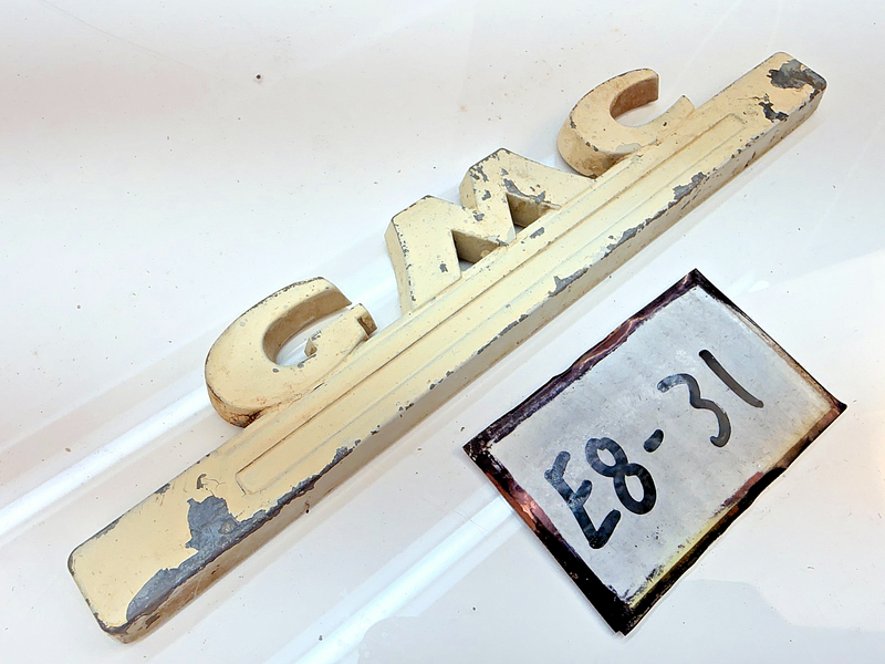 OEM 1947 - 1953 GMC Truck Hood Side Emblem 2223966 E8-31