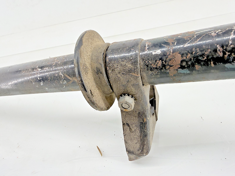 Original Ford GPW Jeep Willys MB Steering Column Box Tube U1B-58
