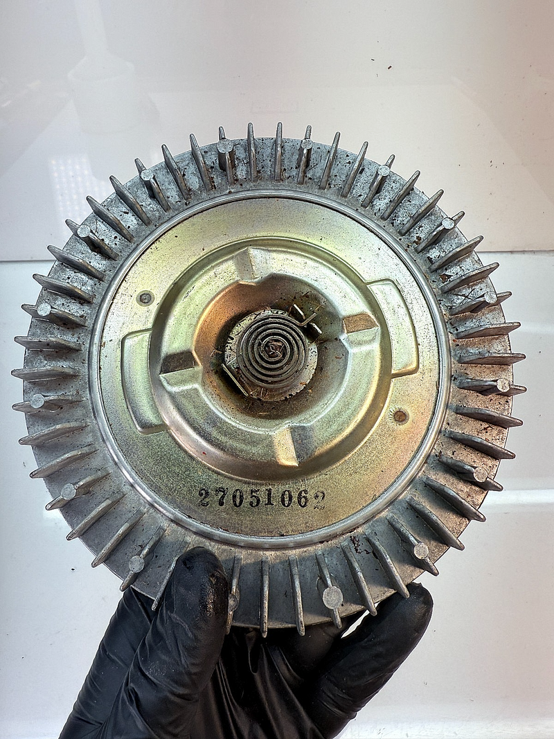 OEM GM 2705106 Thermal Fan Clutch 1969–72 Chevy Camaro Chevelle Impala Corvette