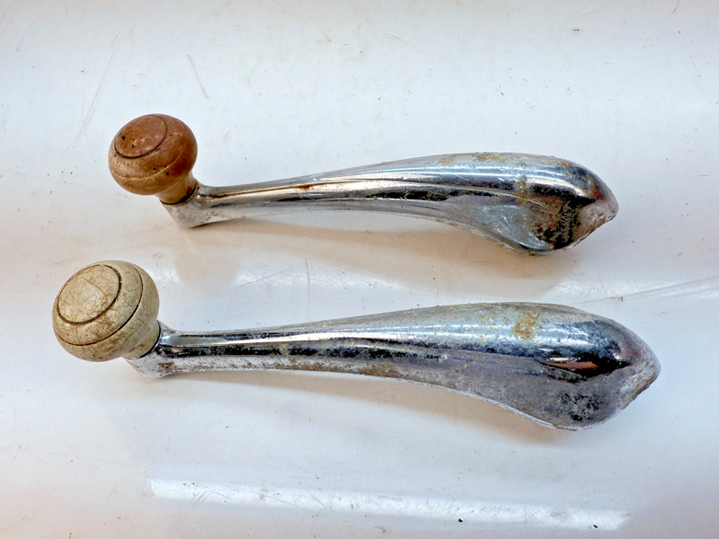 OEM 1941 1942 1943 1944 1948 Ford Interior Window Cranks 11-A-7023348 B79-24
