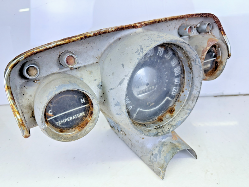 OEM 1957 Chevrolet Belair Instrument Cluster Speedo Fuel Temp Gauges C25-4