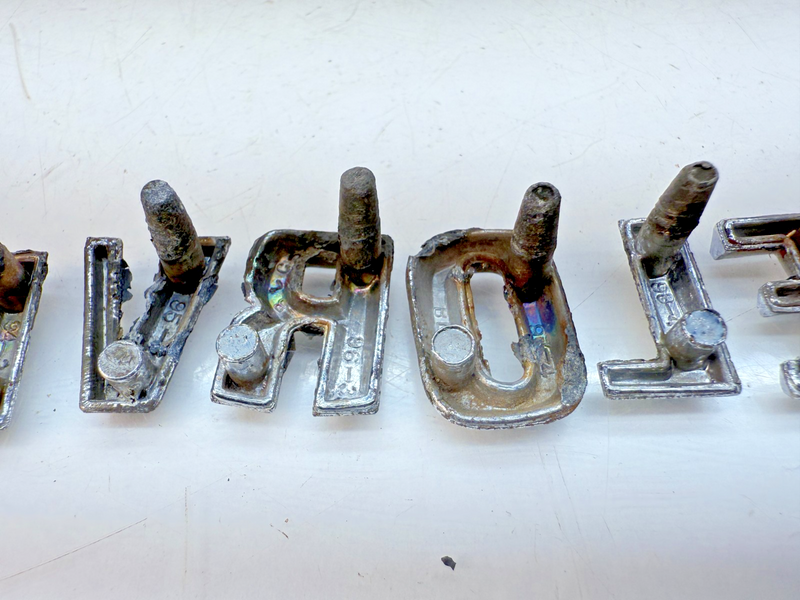 OEM 1960 1961 Chevy Impala Bel Air Chrome HOOD LETTERS "CHEVROLET" 60 61 E5-73