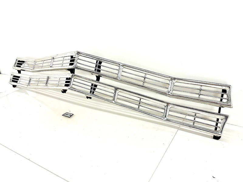Original 1967 FORD GALAXIE 500 XL LTD GRILLE C7AZ-8200-A 67 U5B-116