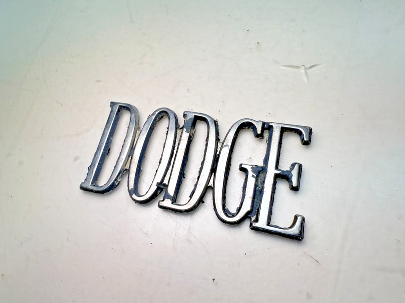 OEM 1975 1976 1977 Dodge Coronet Trunk Deck Lid Emblem Badge Logo 1451300 E7-21