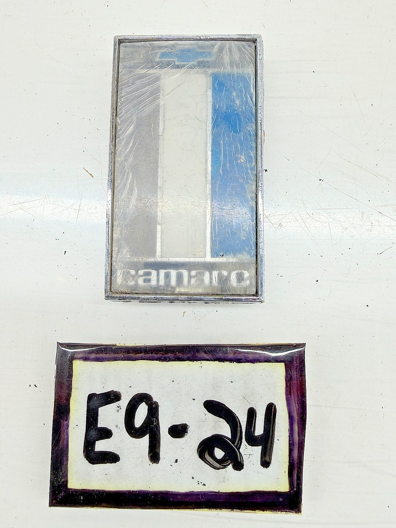 OEM 1975 1976 1977 Chevrolet Camaro Header Panel Trunk Emblem E9-24