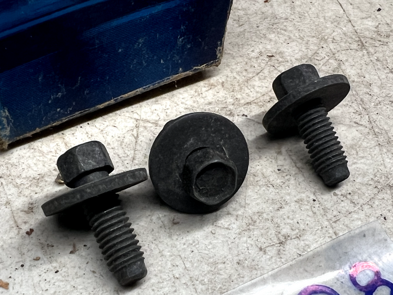 NOS Ford N606688-S2 Screw & Washer Self-Tapping 1981-2004 Ford N606688S2 B28-51