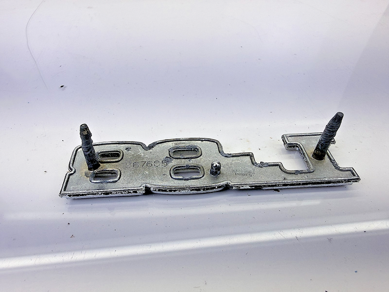 OEM 1973 - 1979 Corvette C3 Hood "L-82" Emblem Badge 367685 E8-79