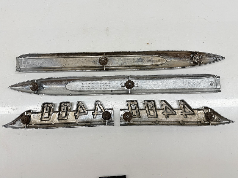 OEM 1955 1956 Chevrolet 4400 PAIR Front Fender Spears 3726805 / 3726753 C66-20