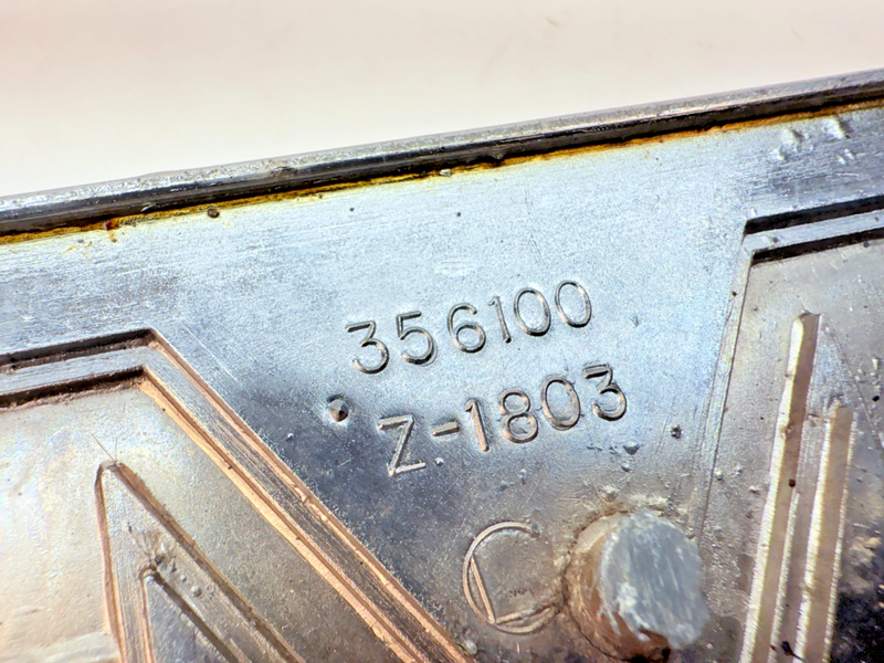 OEM 1976 1977 1978 1979 1980 GMC Van Rear Door GMC Emblem 356100 B3-35