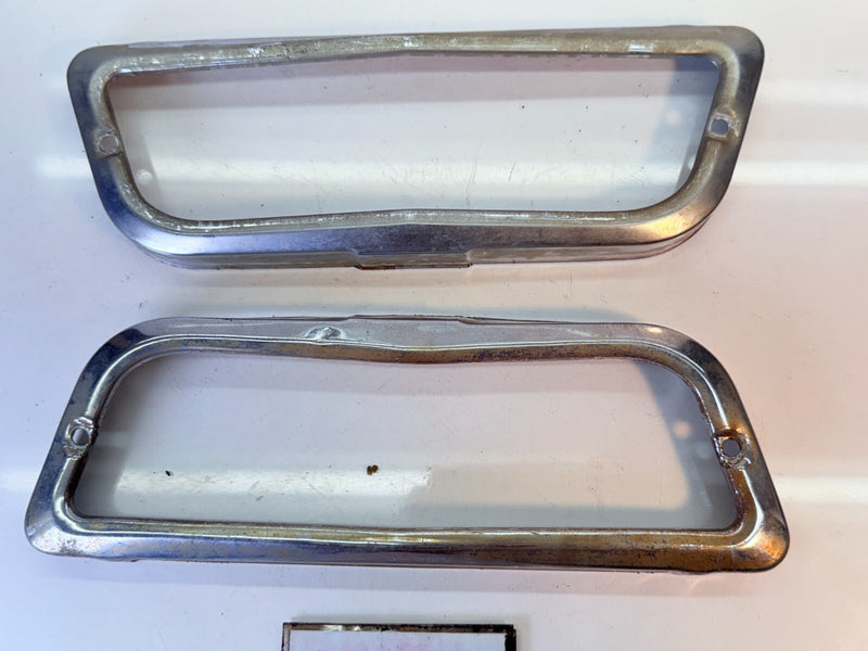 OEM 1960 Chevrolet Impala Parking Light Lamp Chrome Bezel Set 1853-39 60 B60-38