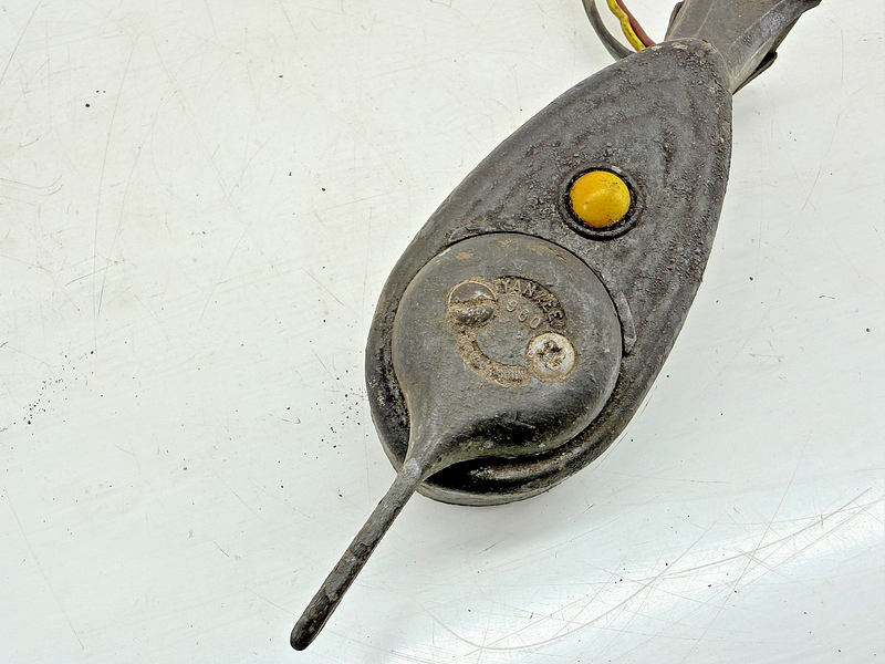 YANKEE 960 TURN SIGNAL LIGHT SWITCH AUTO CAR TRUCK HOT RAT ROD ART DECO C39-68