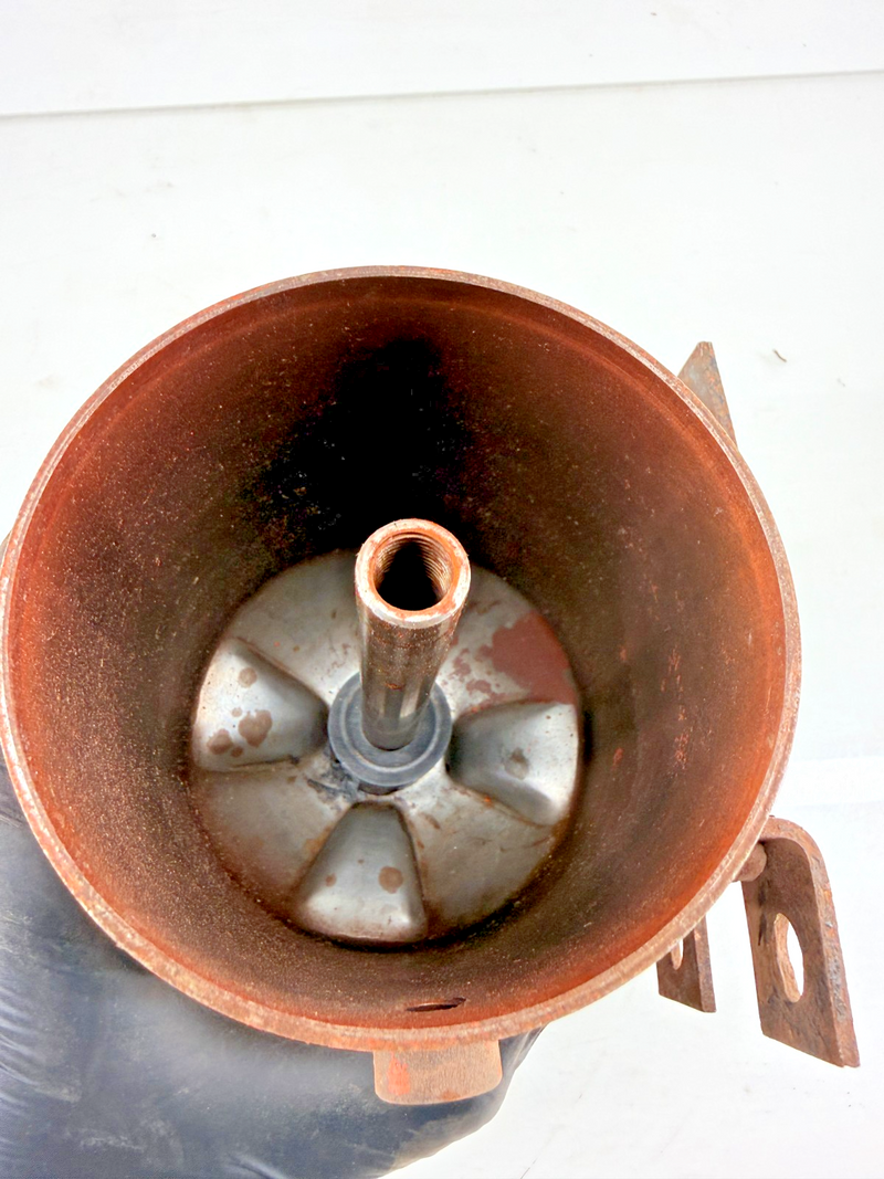 Original Jeep Willys Filter Oil Filter Canister & Bracket Rat Rod MB C45-17