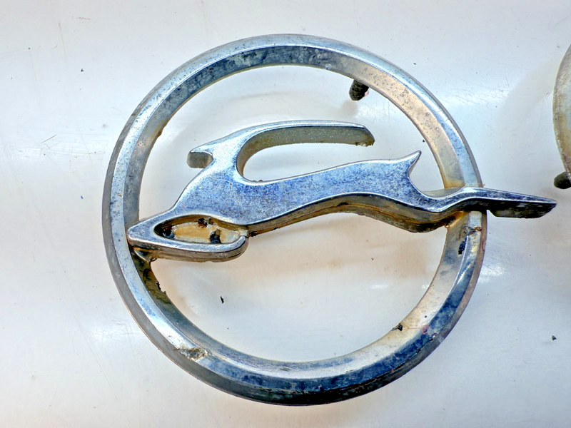 1962 1963 1964 Chevy Impala PAIR Chrome Emblems 4877314 E5-51