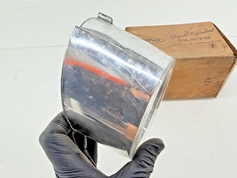 NOS 1957 Plymouth Suburban Wagon Reverse Back-up Lamp Light Lens 1753388 C72-21