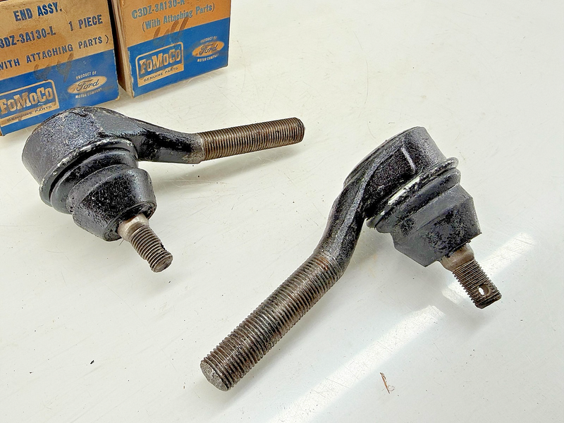 (4) NOS 1961 - 1966 FORD Falcon Comet Set Tie Rod Ends C3DZ 3A130L 3A130K C61-36