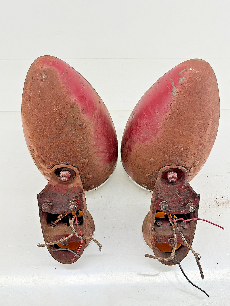 OEM 1938 - 1946 American LaFrance 500 600 Fire Truck Bullet Headlights Rat Rod