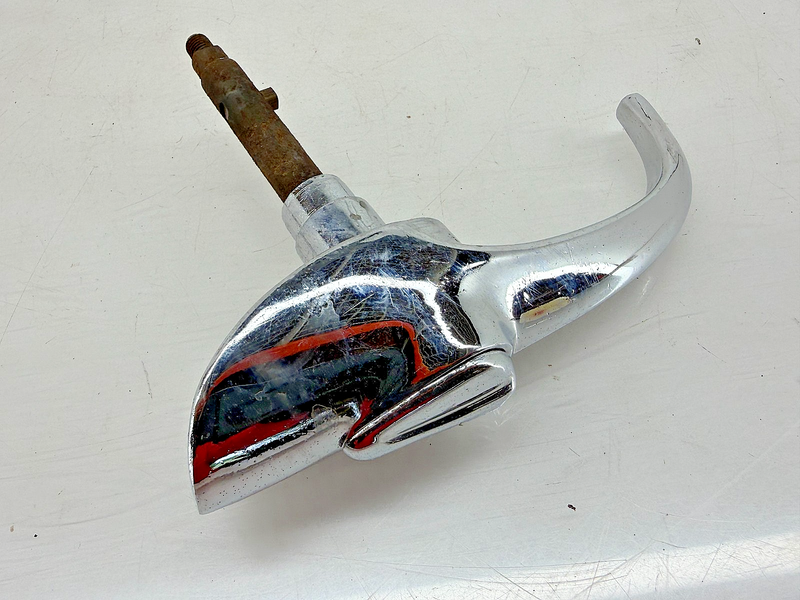 Vintage 1942 - 1946 1947 Chevrolet Aero Rear Trunk Handle Pontiac Chevy C34-47