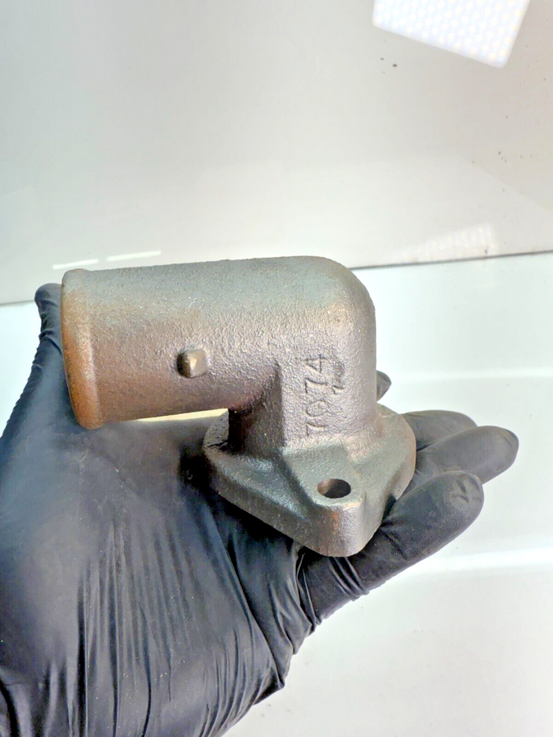 NOS 1965 -1972 FORD 390 427 428 Water Outlet Housing GALAXIE MUSTANG 68 69 B49-5