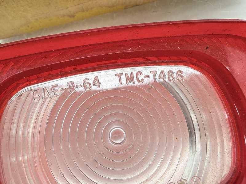 NOS 1964 Ford Mercury Backup Lamp Light Lens C4MY-15514 Glo-Brite TMC7486 C52-31