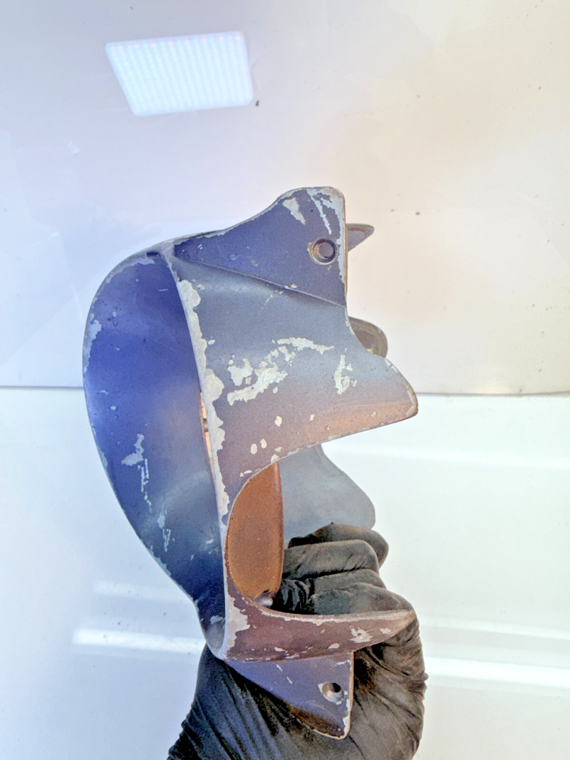 OEM 1959 1960 Chevy Impala Speedometer Dash Gauge Housing Bezel 1586360 B44-1