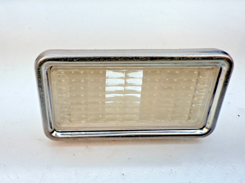 OEM GM 1968 1969 C3 Corvette Front Side Marker Light Lamp Retainer B81-44