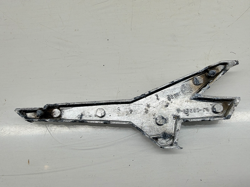 OEM 1956 1957 Ford Thunderbird Fender Emblem BJ-16228-A E9-28