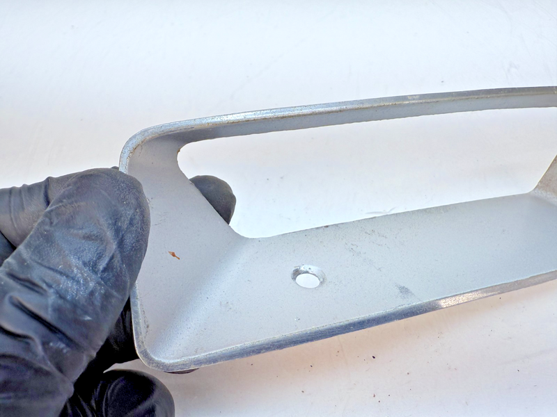 OEM 1968 1969 Corvette LH Side Fender Louver GM 39452487 Drivers Side B83-21