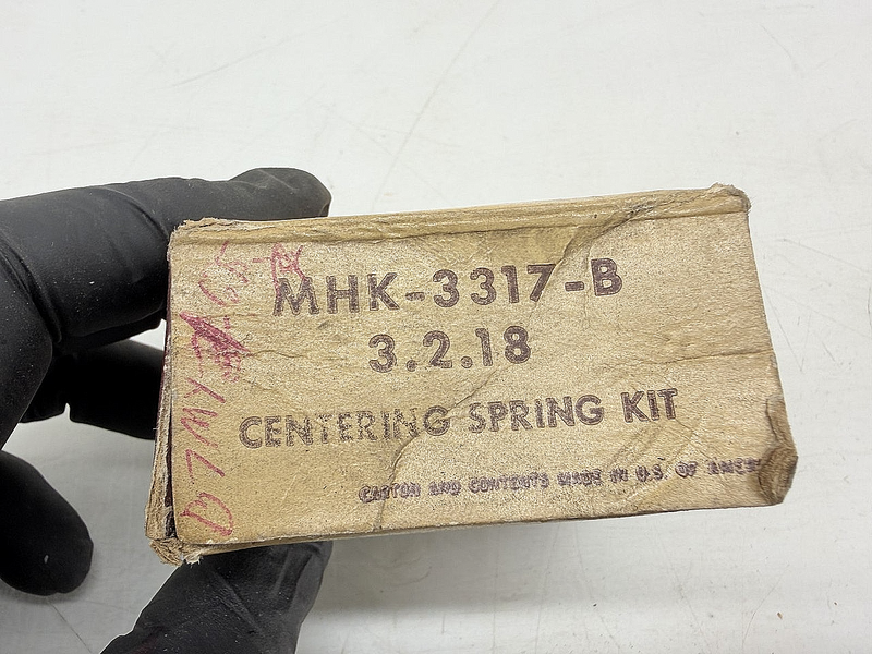 NOS 1953 LINCOLN MERCURY STEERING CENTERING SPRING KIT MHK-3317-B C77-61