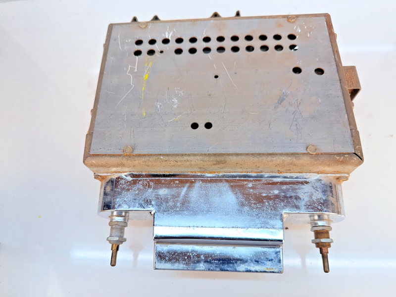 OEM 1959 - 1960 CHEVROLET IMPALA BELAIR BISCAYNE AM RADIO 59 60 B68-3