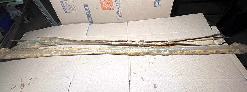 NOS 1961-1963 THUNDERBIRD SIDE TRIM MOULDING PAIR C1SB-6329140-A 61 62 63 S1-10