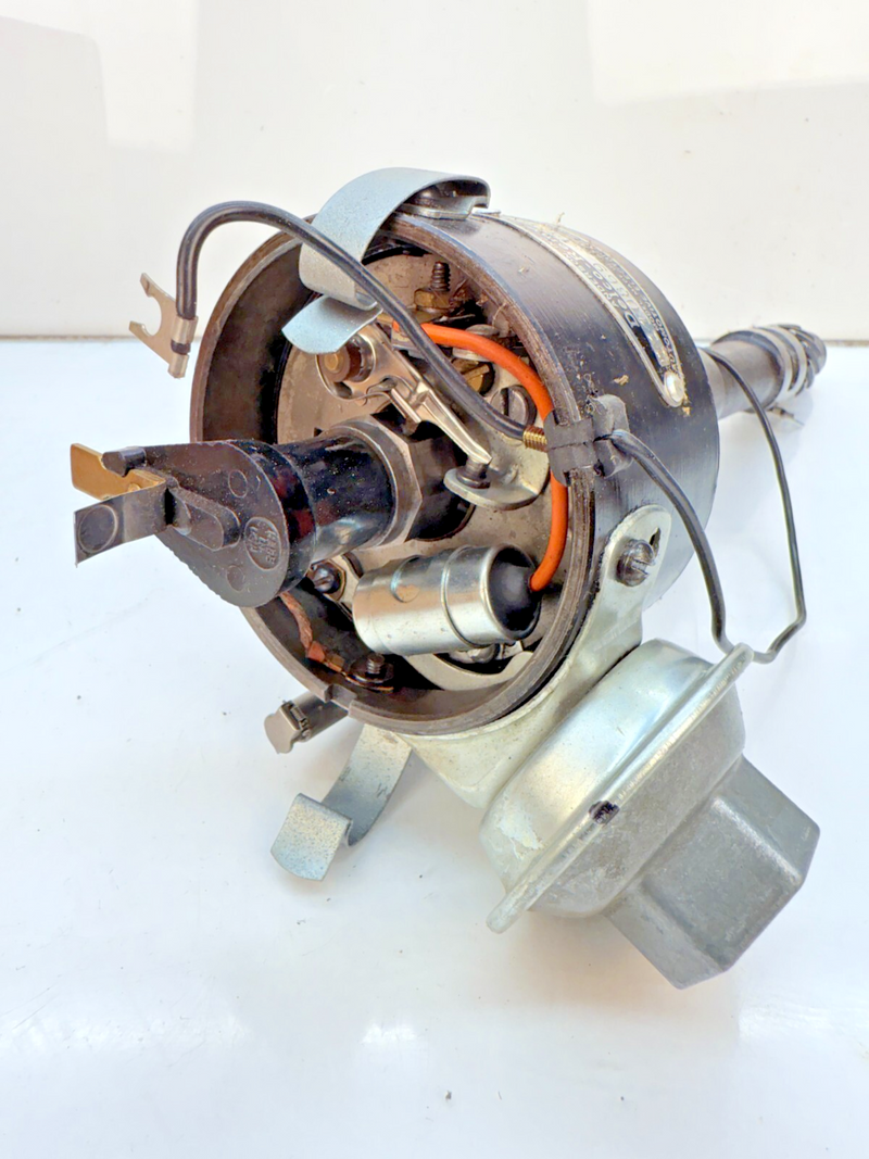 NOS 1958 1959 1960 1961 CHEVROLET CORVETTE DISTRIBUTOR Delco Remy 1110869 B72-16