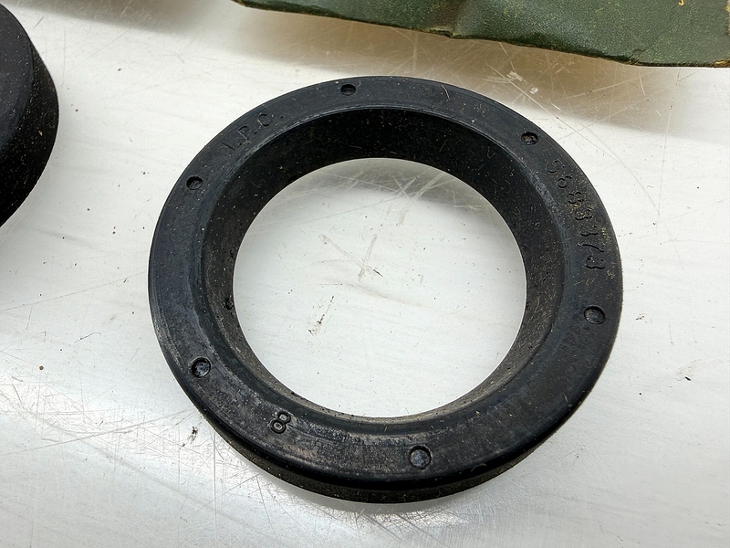 NOS 1956 - 1958 Lincoln Continental Steering Gear Housing Oil Seal B6LY-3591-A