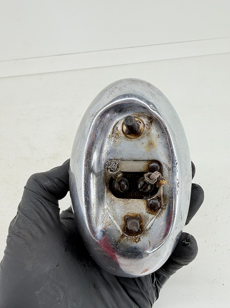 Original 1931 - 1937  Chevrolet Chevy Truck Taillight CHEVLITE GLIDE C37-54