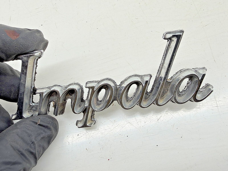 OEM 1977 - 1985 Chevrolet Impala Chrome Script Emblem E9-18