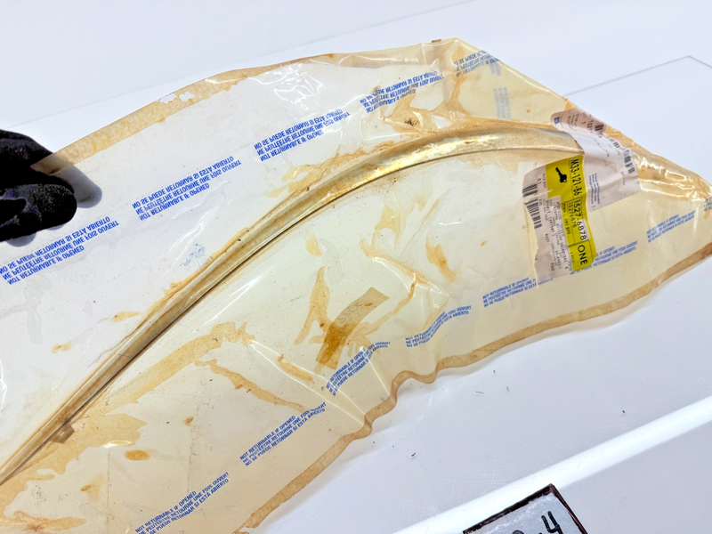 NEW OEM GM 2005-2009 LACROSSE Front Bumper DRIVER Chrome Molding Trim C33-4