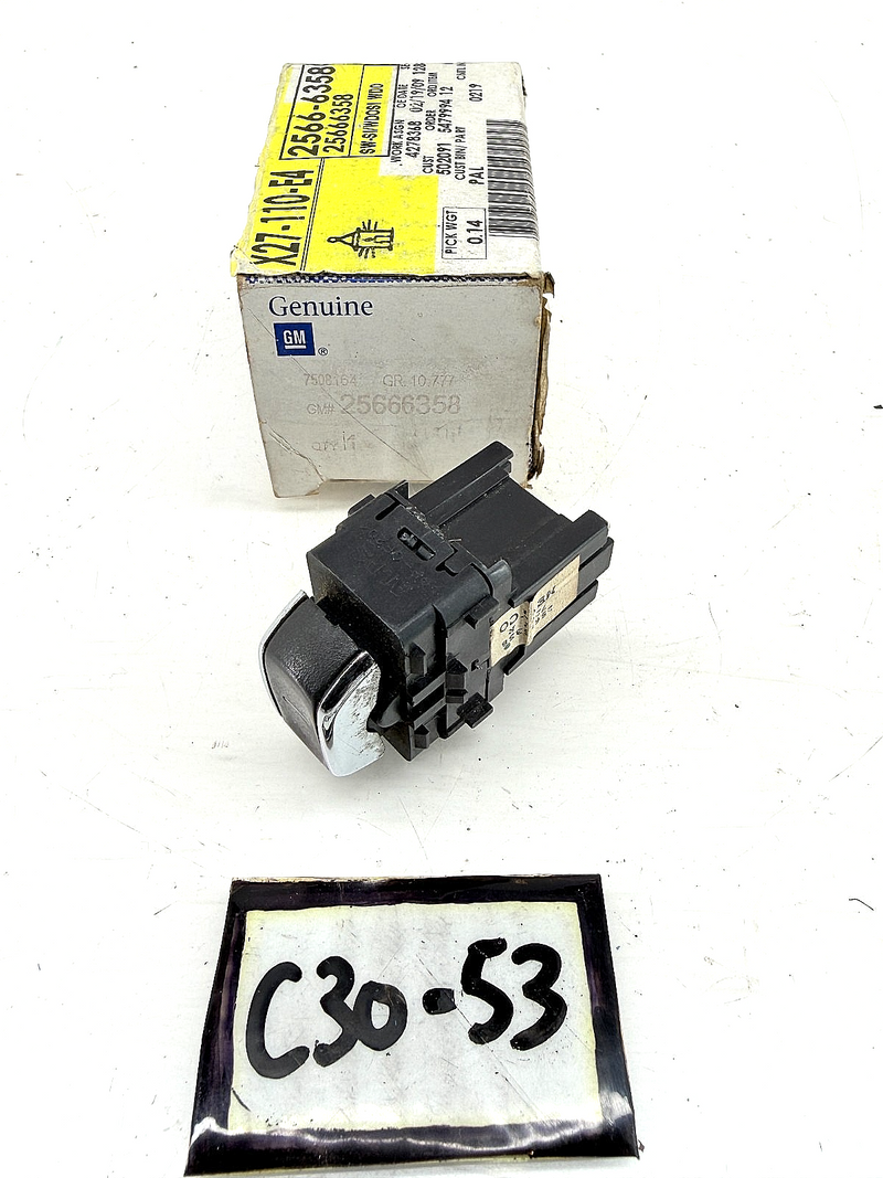 NOS 1997 - 1999 Cadilac Deville Power Window Switch 25666358 C30-53