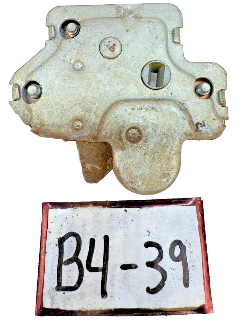 OEM 1961 1962 Corvette / 1959 1960 Impala BelAir Trunk Latch Lock B4-39