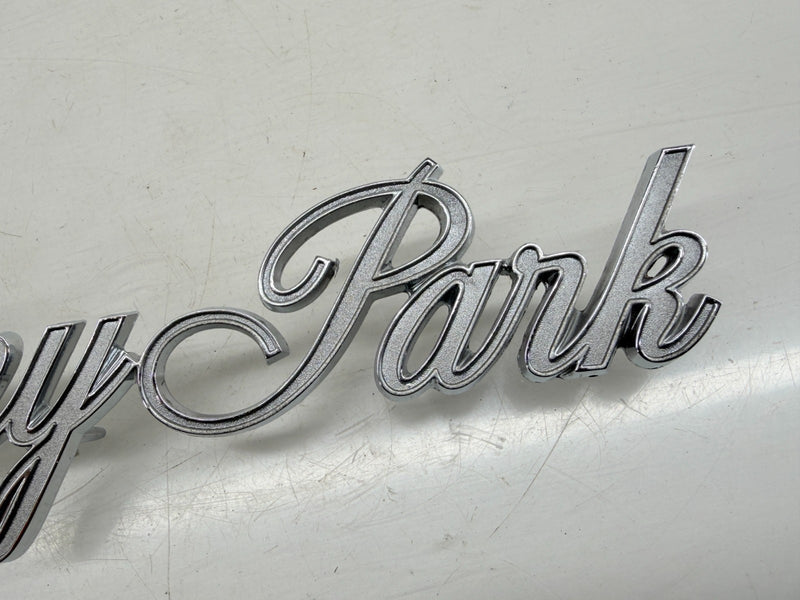 NOS ORIGINAL 1969 MERCURY COLONY PARK QUARTER PANEL EMBLEM C9MB-71291B62-B E9-6