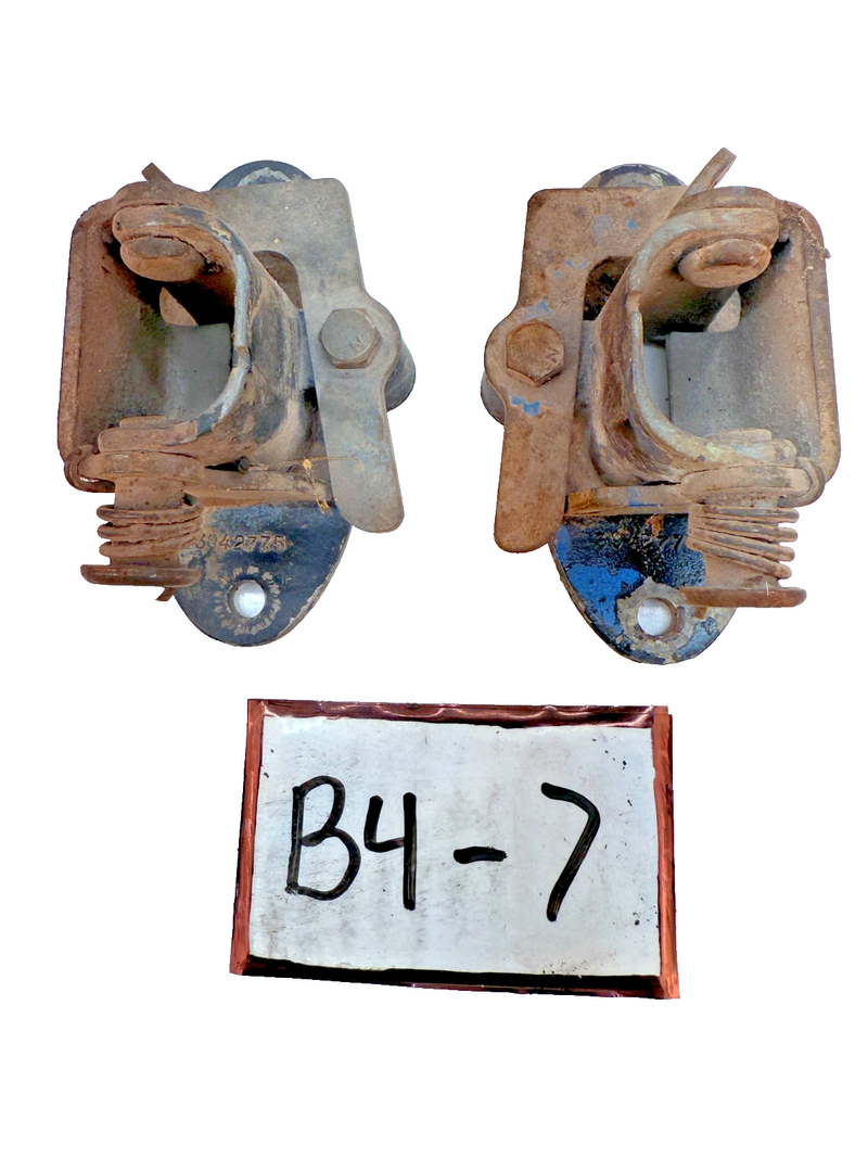 1968 - 1975 C3 Corvette Pair Deck Lid Rear Pin Latch Locks 3942775 3942776 B4-7