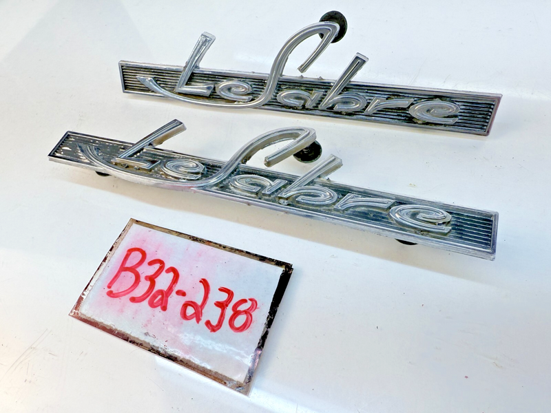 OEM Buick 1963 LeSabre PAIR Quarter Panel Emblems Ornament Script Pair B32-238