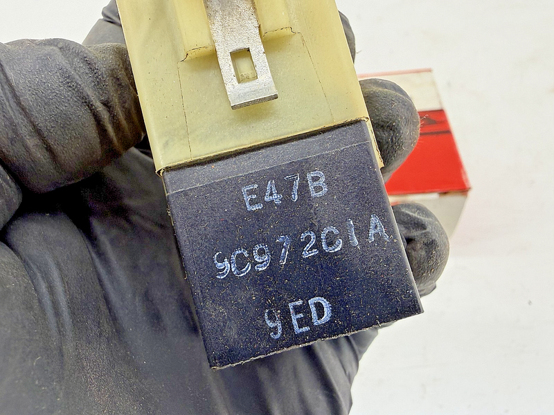 NOS 1984 - 1986 Ford Bronco F-150 Carburetor Choke Relay E4TZ-9C972-C C62-39