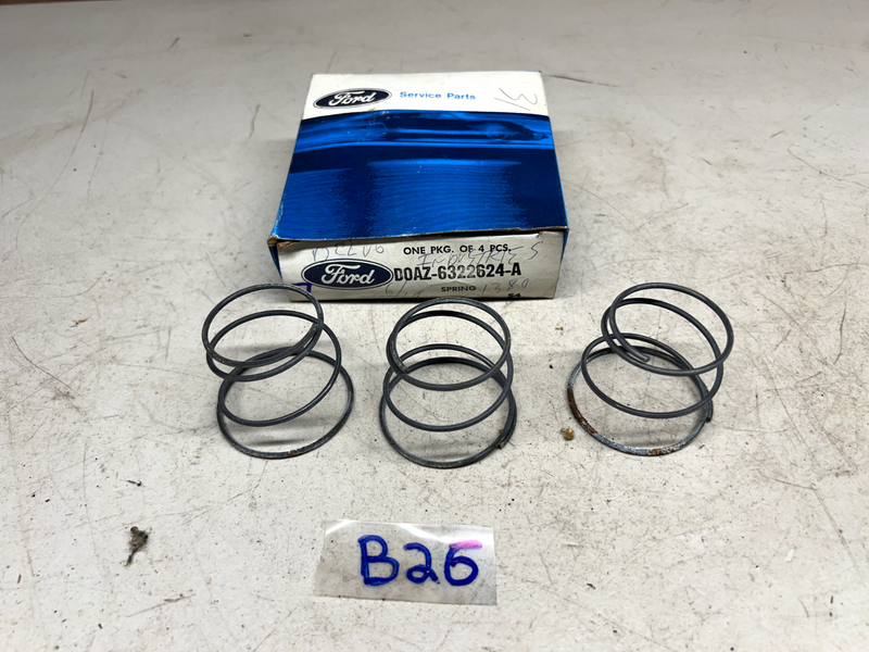 NOS OEM Ford DOAZ-6322624-A 3 PIECES Power Window Spring B26-7