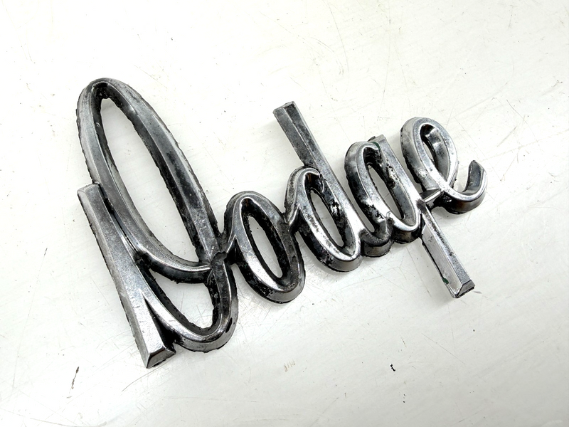 OEM 1971 - 1976 Dodge Script Emblem Plate Badge 3680384 58395A E9-94