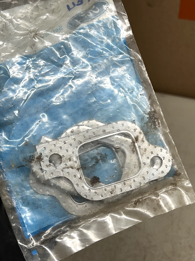 NOS FORD EXHAUST MANIFOLD GASKET E3TZ-9448-B B31-184