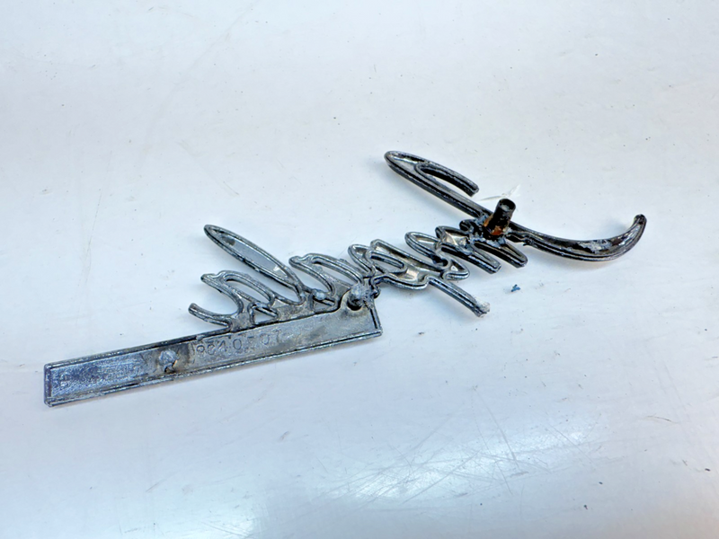 OEM 1970 Chevy Impala Custom Sail Panel Emblem GM 9840507 E7-67