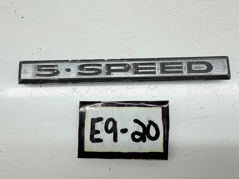 RARE Vintage Car Emblem 5-Speed Badge Silver Black Metal, 5-3/8" x 1/2" E9-20