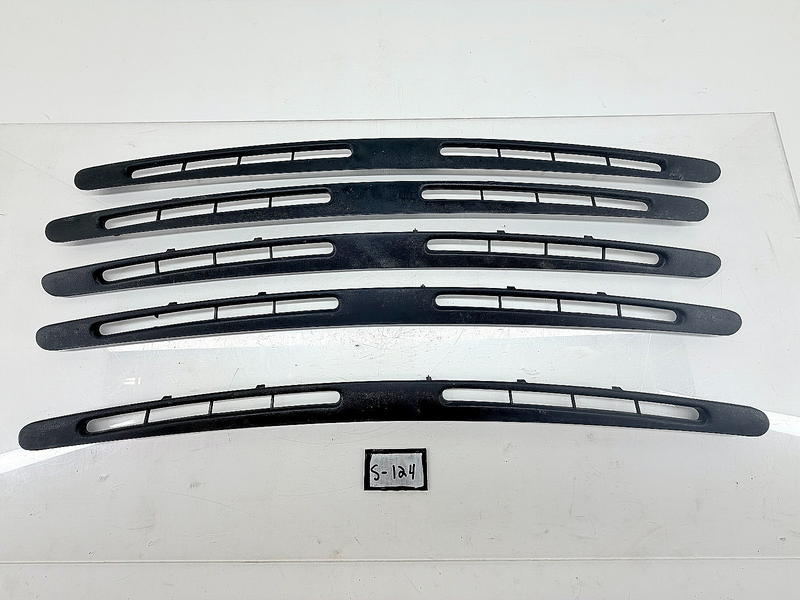 OEM 1987 - 1993 Mustang Upper Dash Vent Windshield Defrost Defroster Air Heat AC