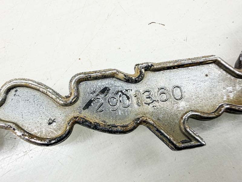 OEM 1969 - 1971 CHRYSLER NEWPORT CUSTOM SCRIPT EMBLEM 2901360 E10-71