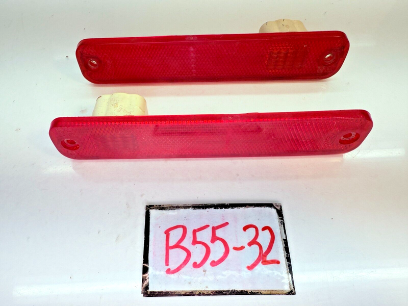 OEM 1973 - 1979 Ford Truck Rear Side Marker Light Pair D3TB-15A428-AA B55-32